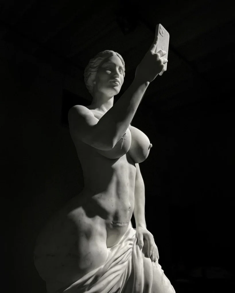 "Algorithmic Beauty" sculpture by Greg Lensky as modern Venus de Milo